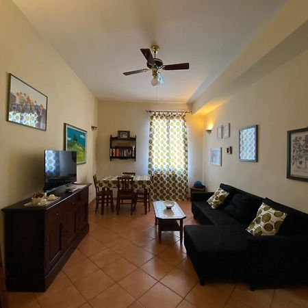 דירות Casa Vicino Al Duomo E Stazione Di Firenze מראה חיצוני תמונה